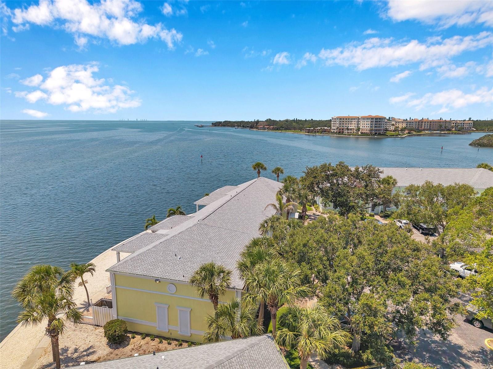 Image 48 of 59 For 5260 Coquina Key Drive Se C