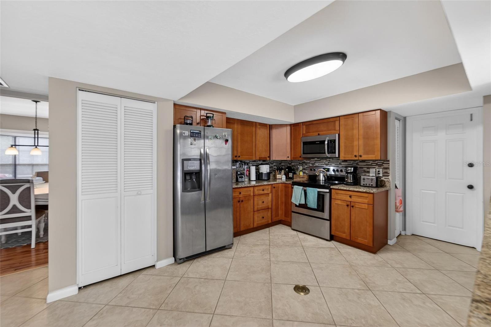 Image 17 of 73 For 206 Bayfield Drive