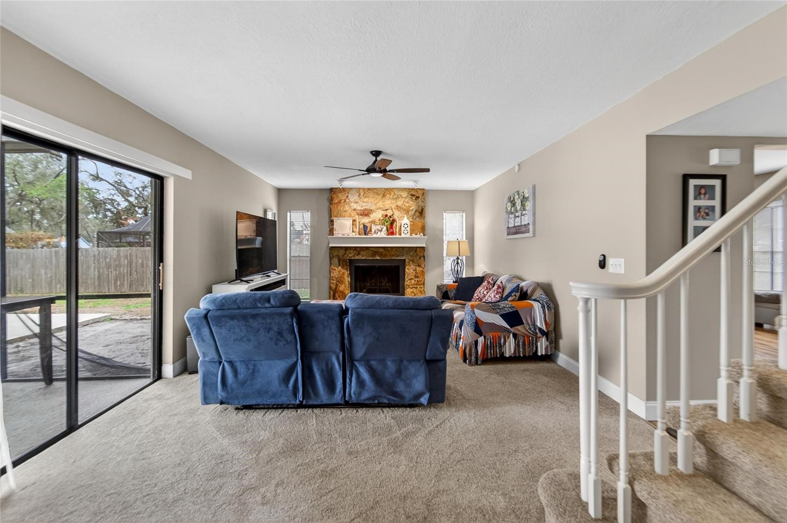 Image 25 of 73 For 206 Bayfield Drive