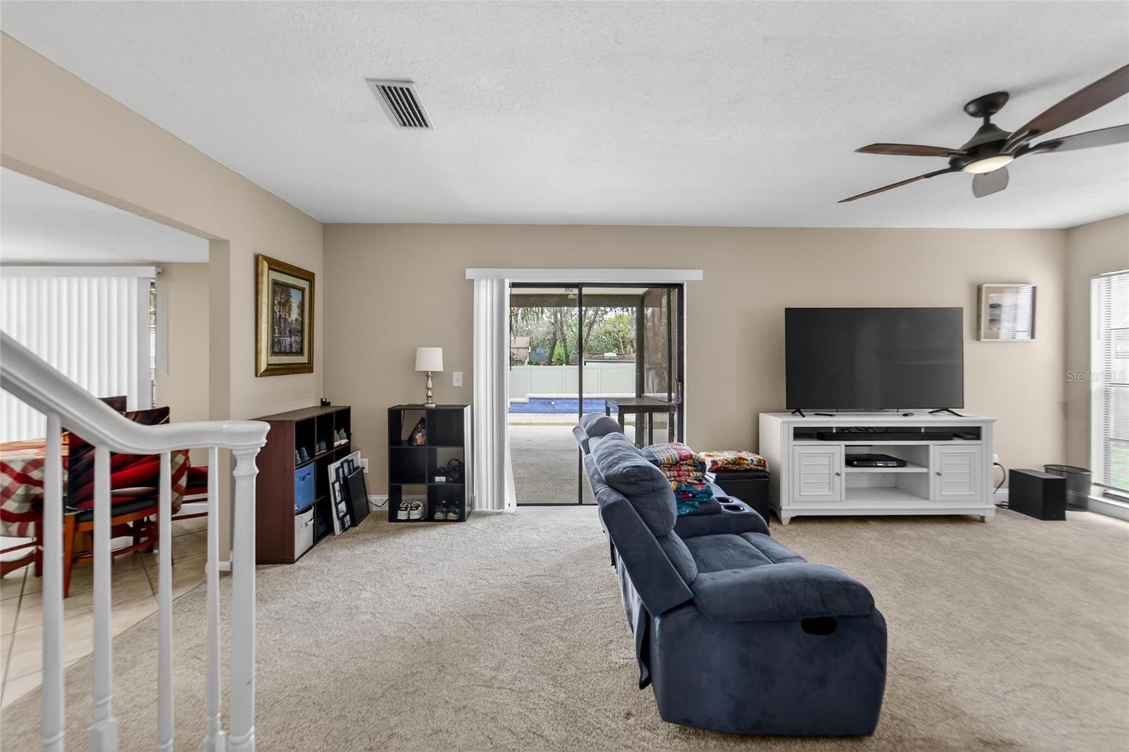 Image 26 of 73 For 206 Bayfield Drive