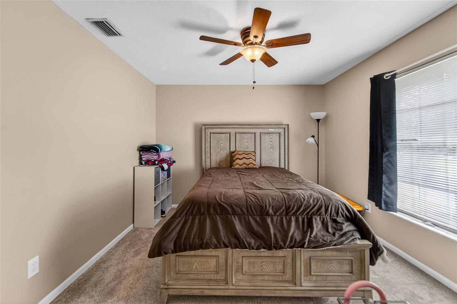 Image 41 of 73 For 206 Bayfield Drive