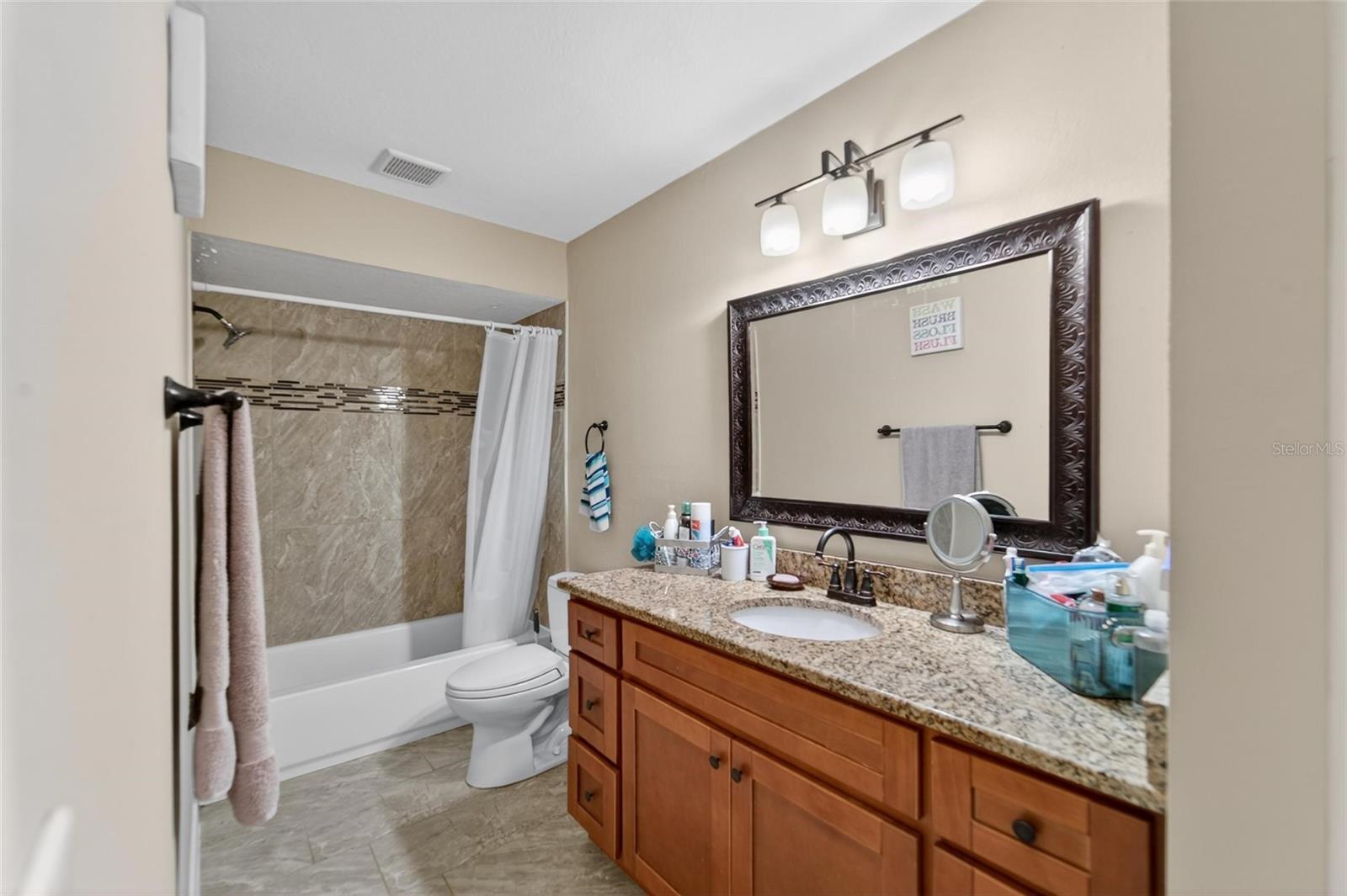 Image 47 of 73 For 206 Bayfield Drive