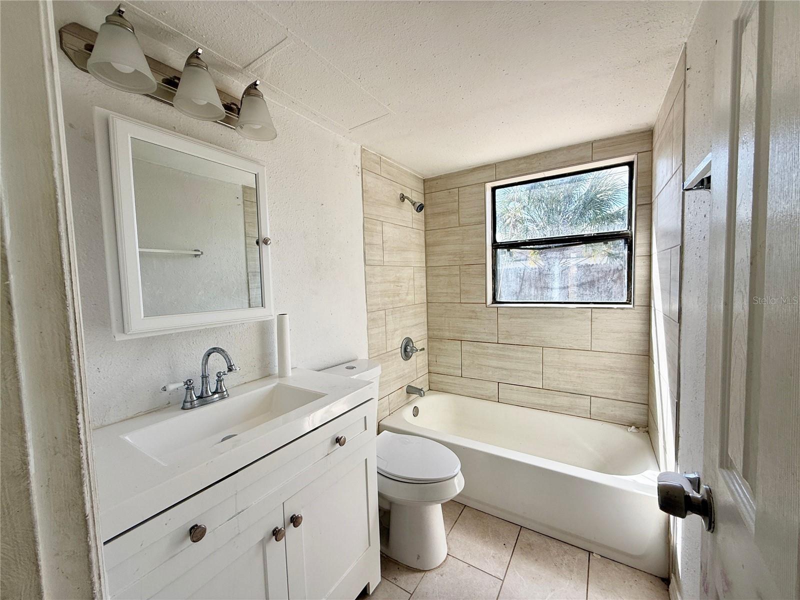 Image 7 of 14 For 6440 150th Avenue N