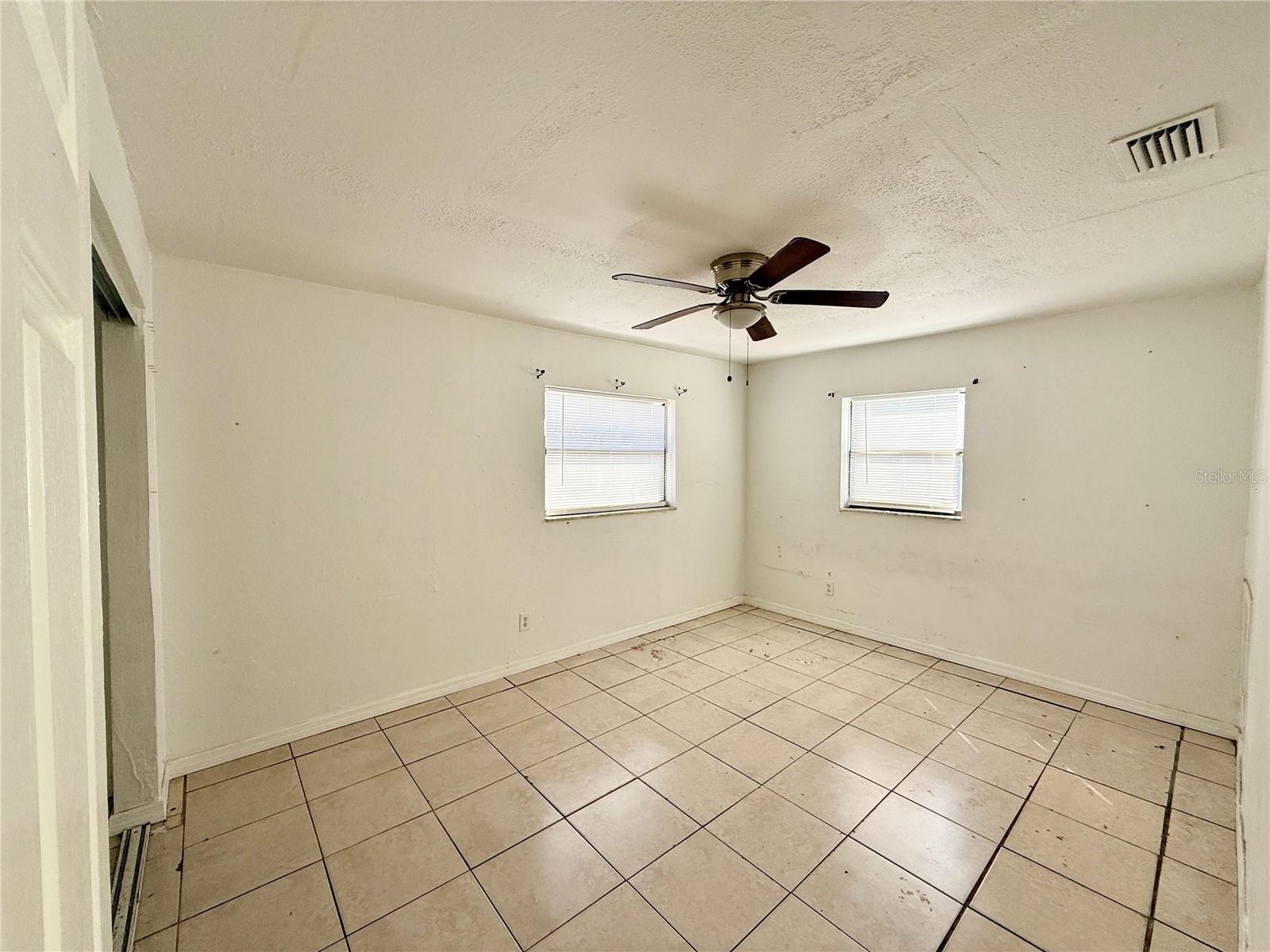 Image 8 of 14 For 6440 150th Avenue N