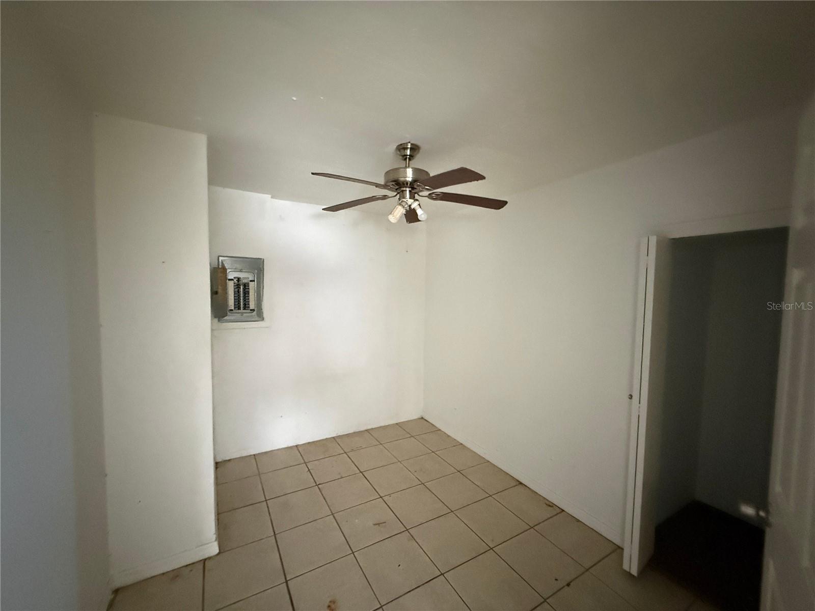 Image 9 of 14 For 6440 150th Avenue N