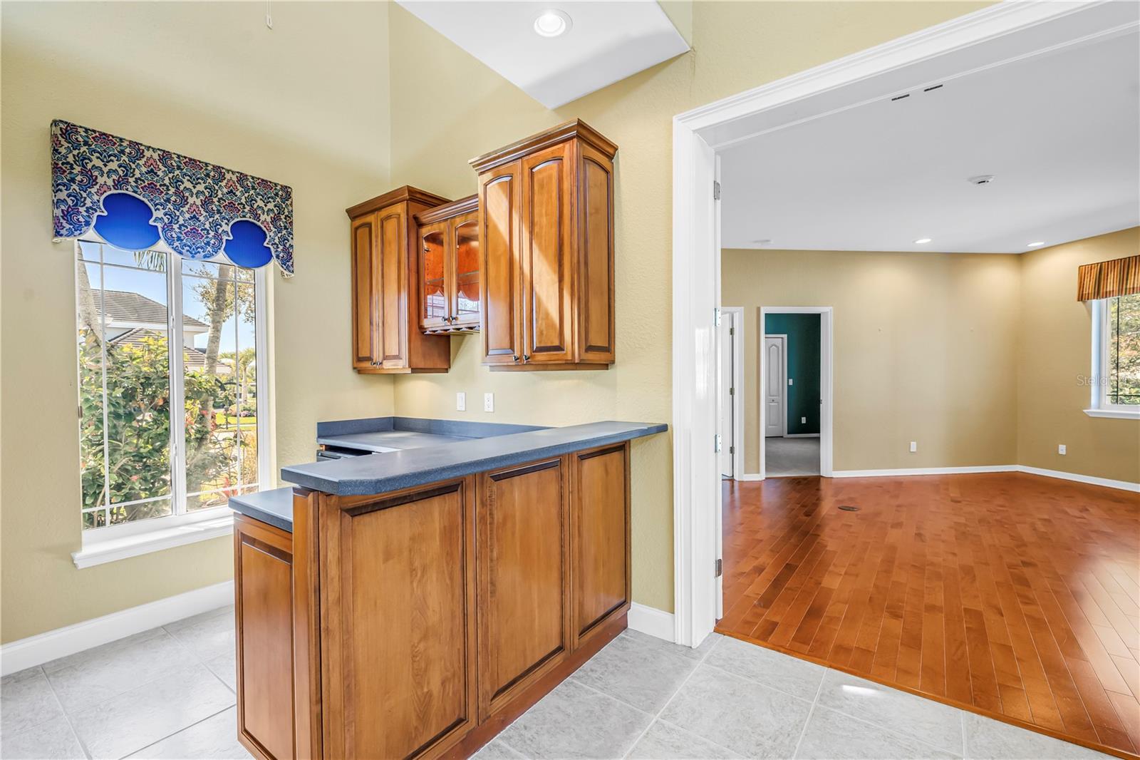 Listing photo id 13 for 14365 Eagle Pointe Drive