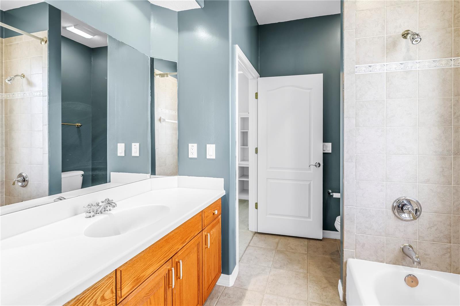 Listing photo id 18 for 14365 Eagle Pointe Drive