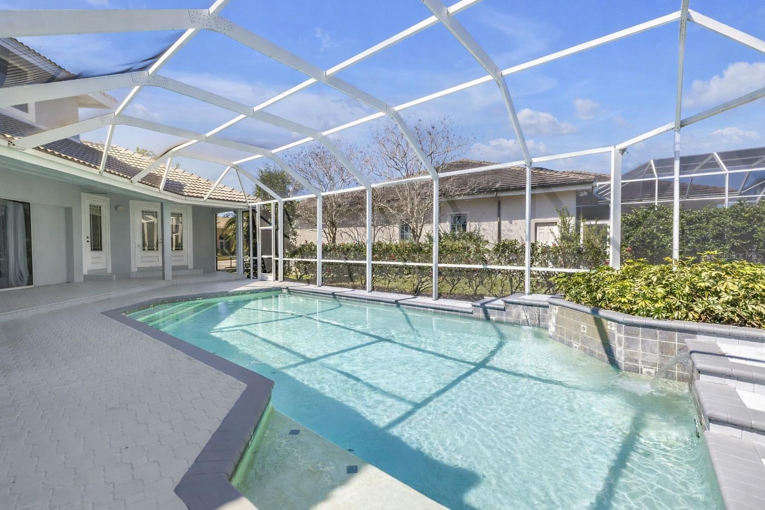 Listing photo id 37 for 14365 Eagle Pointe Drive