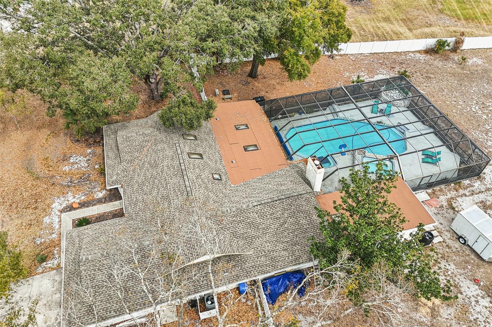 Listing photo id 51 for 4504 Deer Park Place