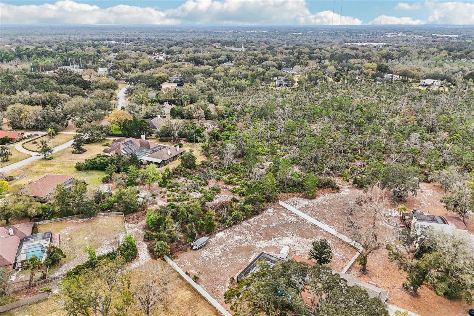 Listing photo id 60 for 4504 Deer Park Place