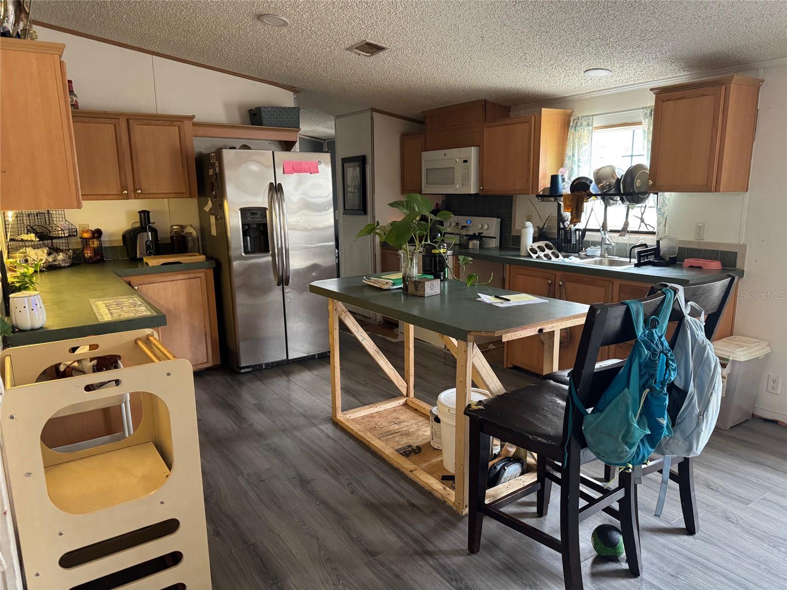 Image 4 of 14 For 5236 Rainbow Sky Drive