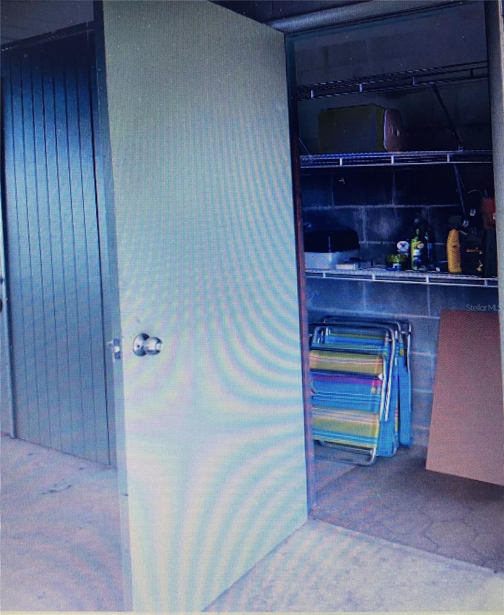 Listing photo id 28 for 4653 Lake Villa Drive B