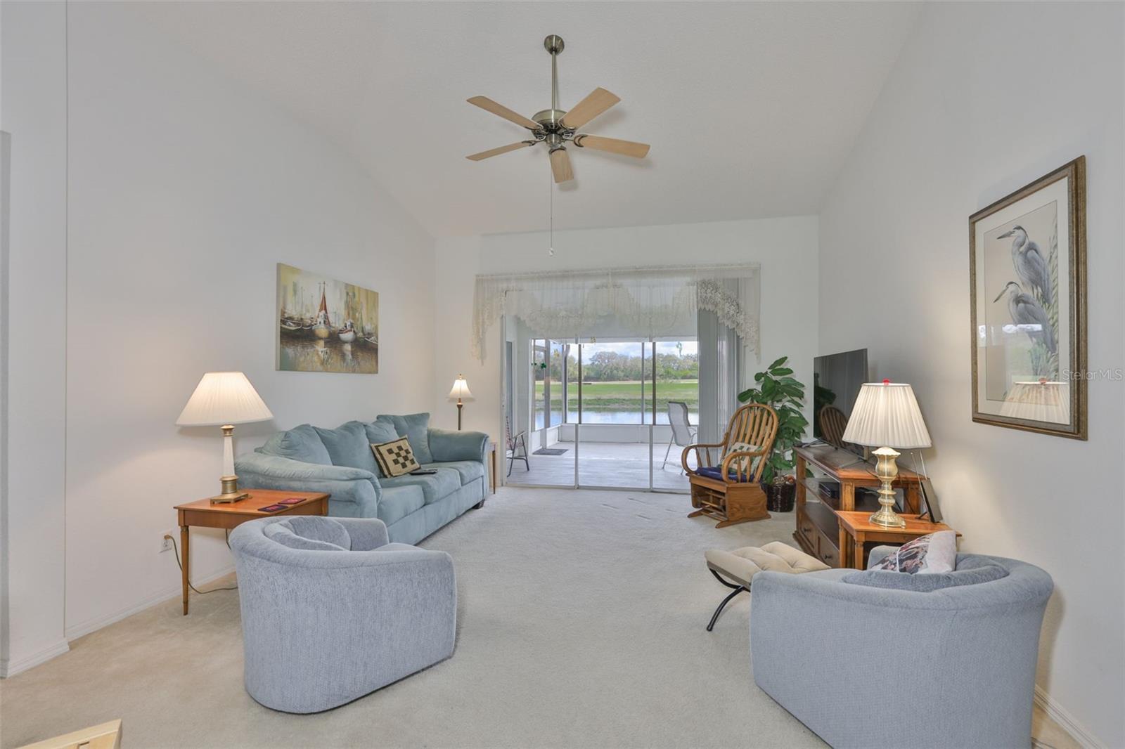 Image 19 of 98 For 917 Villeroy Greens Drive 72