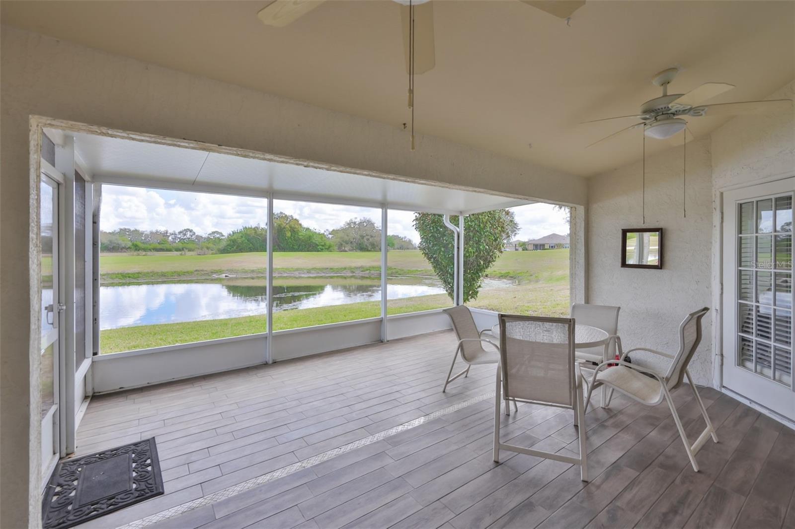 Image 33 of 98 For 917 Villeroy Greens Drive 72