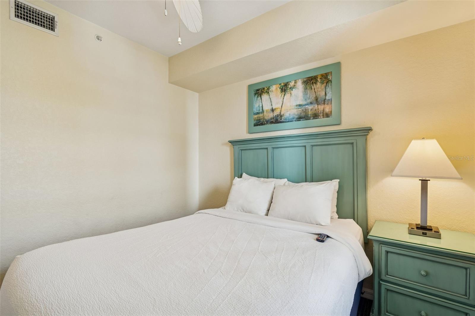 Image 32 of 73 For 12000 Gulf Boulevard 309s