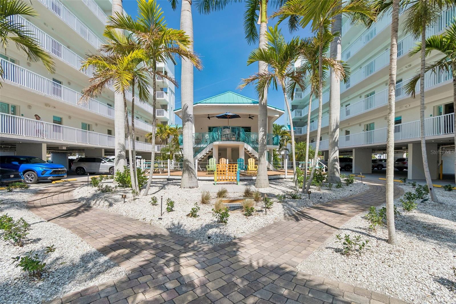 Image 45 of 73 For 12000 Gulf Boulevard 309s