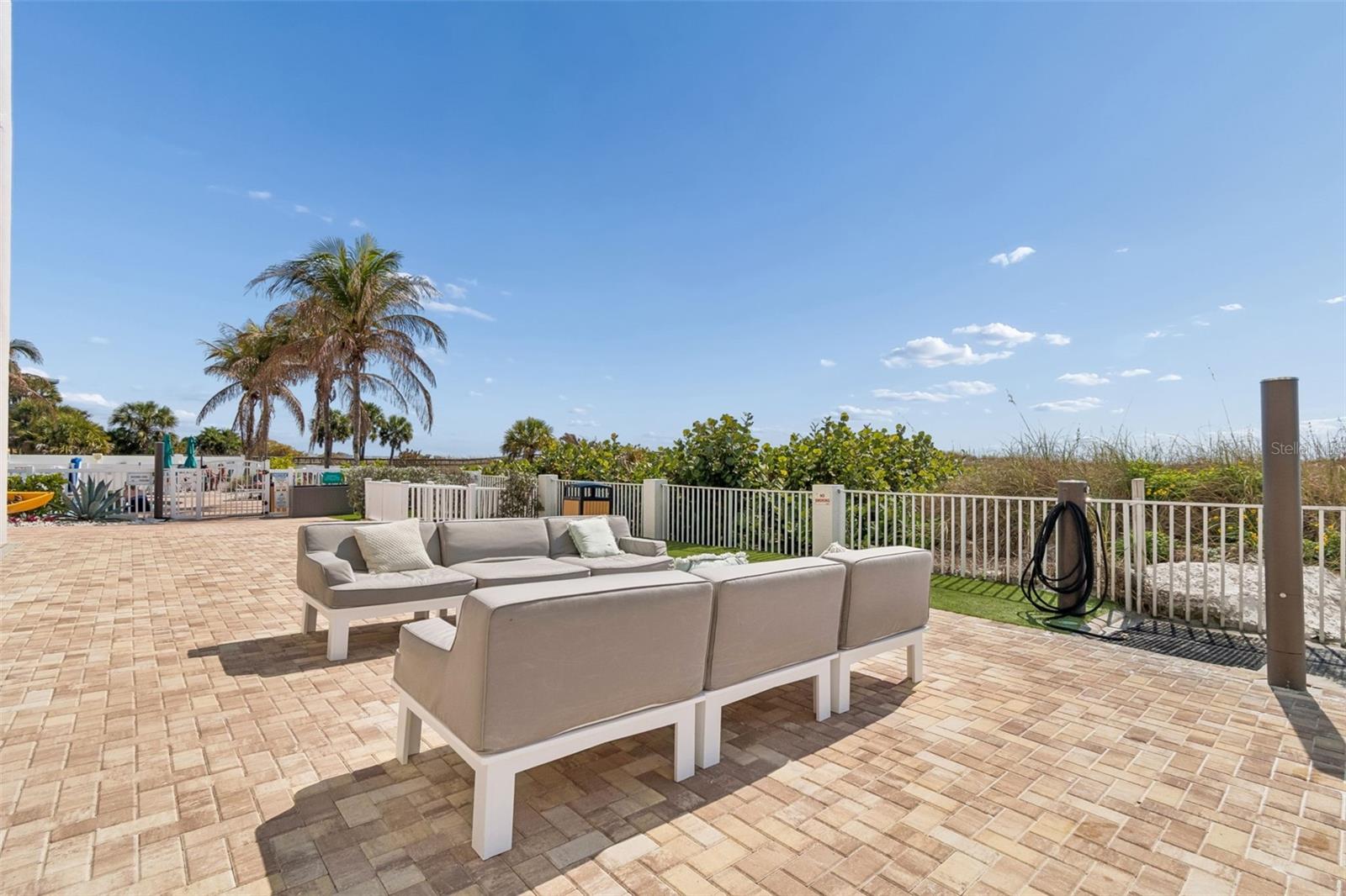 Image 48 of 73 For 12000 Gulf Boulevard 309s