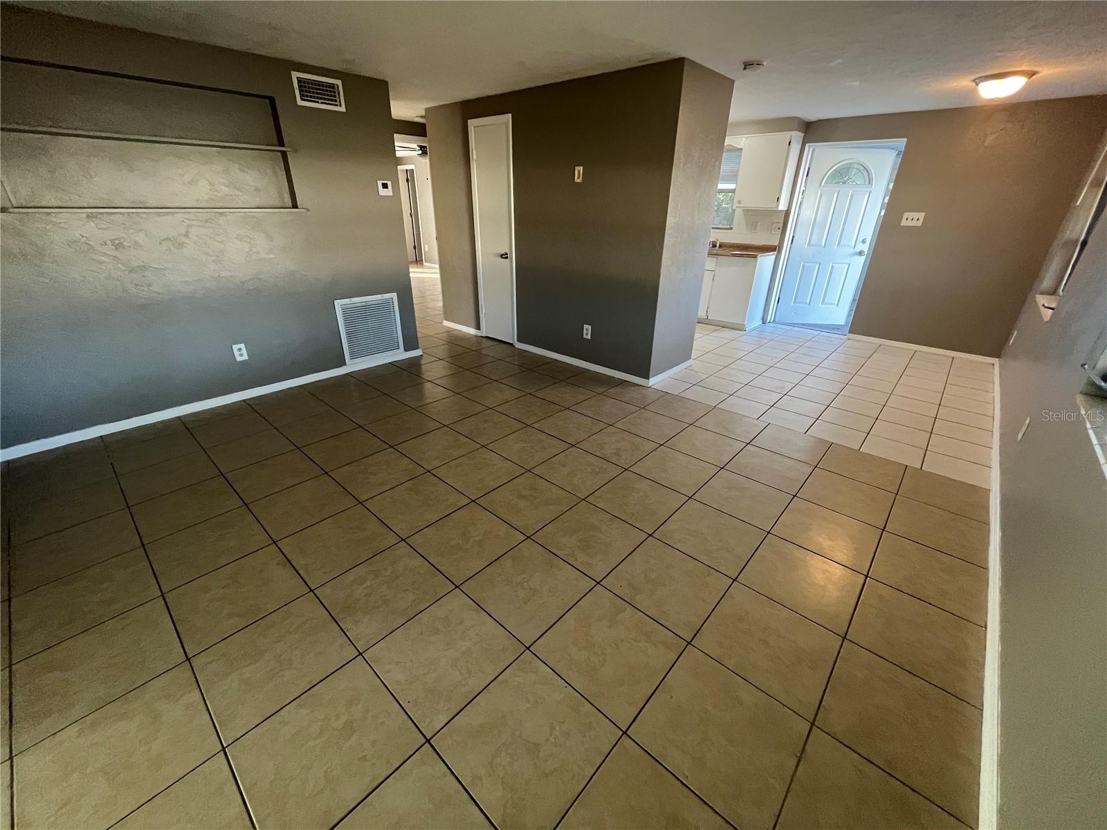 Image 5 of 13 For 6608 12th Street W