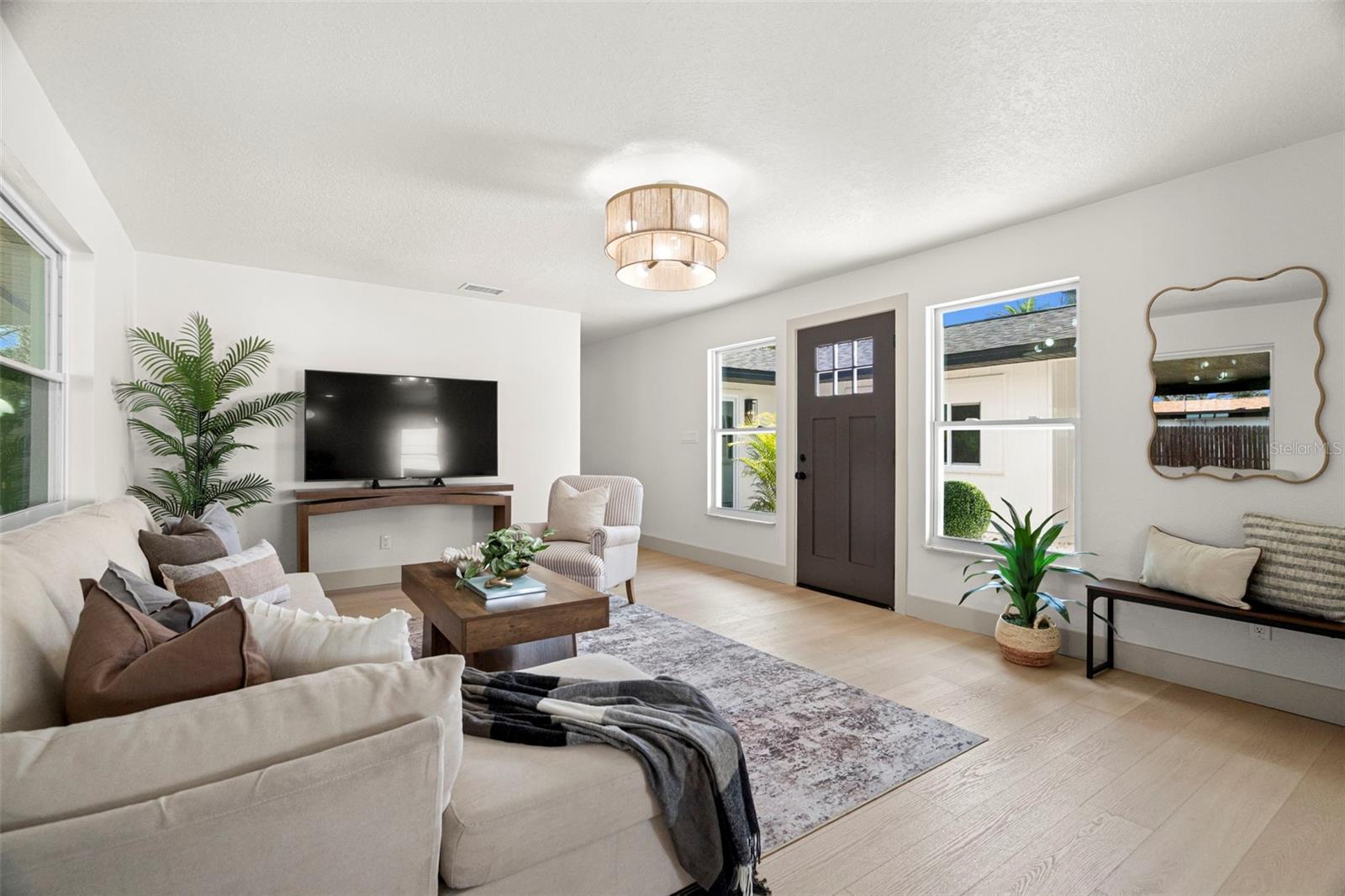 Image 13 of 34 For 6567 22nd Street N