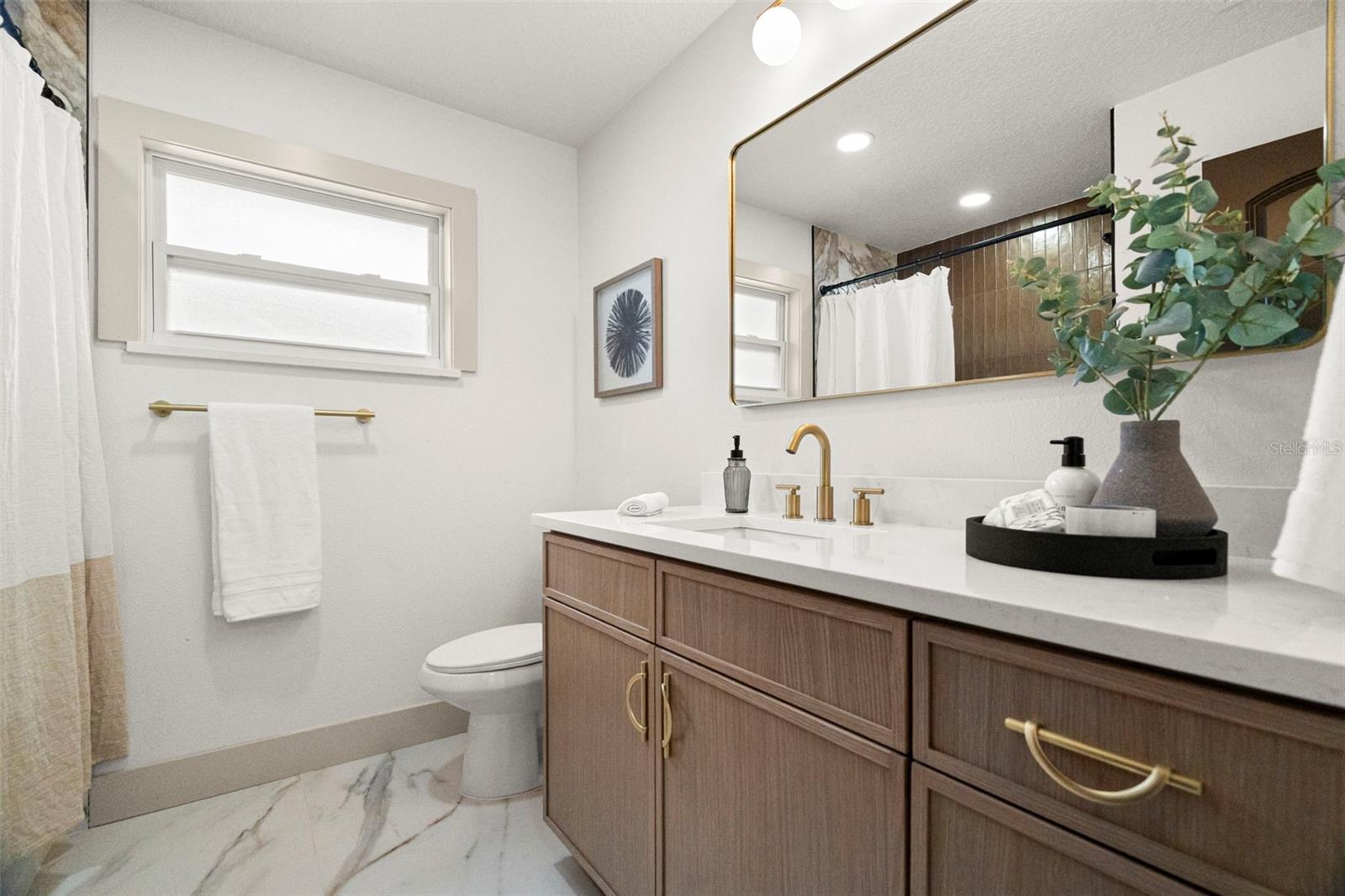 Image 22 of 34 For 6567 22nd Street N