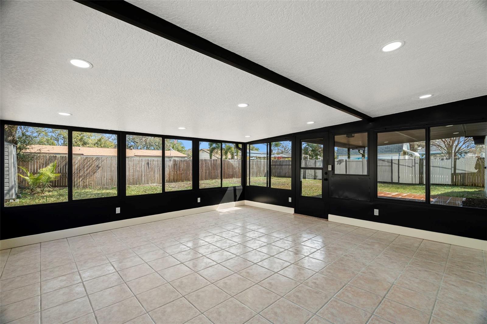 Image 27 of 34 For 6567 22nd Street N