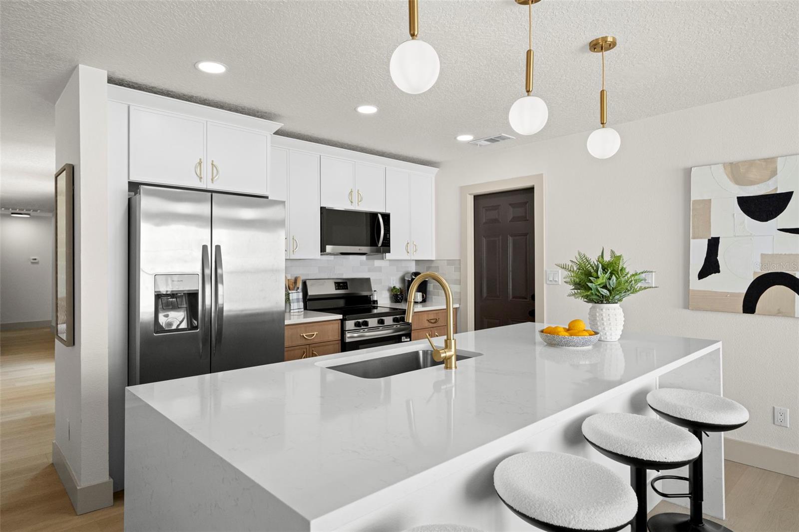 Image 5 of 34 For 6567 22nd Street N