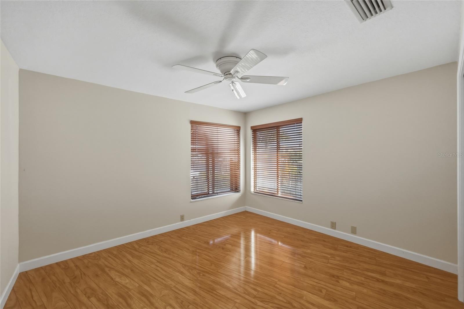 Image 12 of 49 For 4157 Saltwater Boulevard