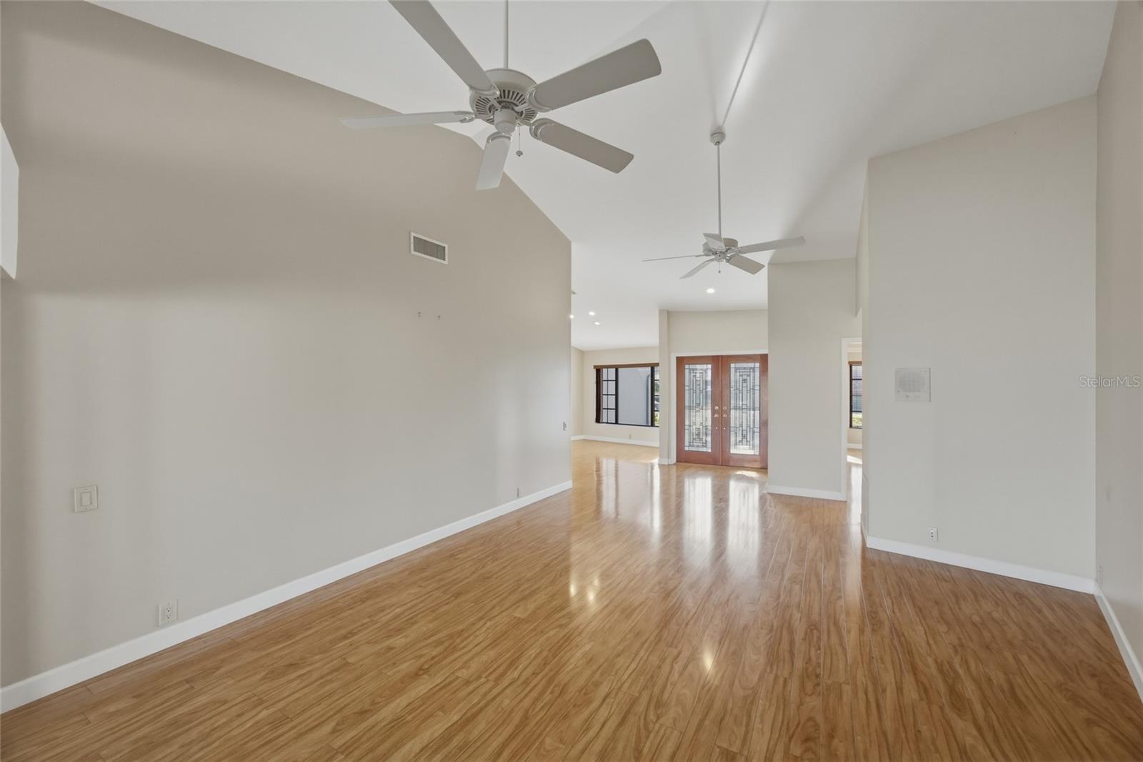 Image 19 of 49 For 4157 Saltwater Boulevard