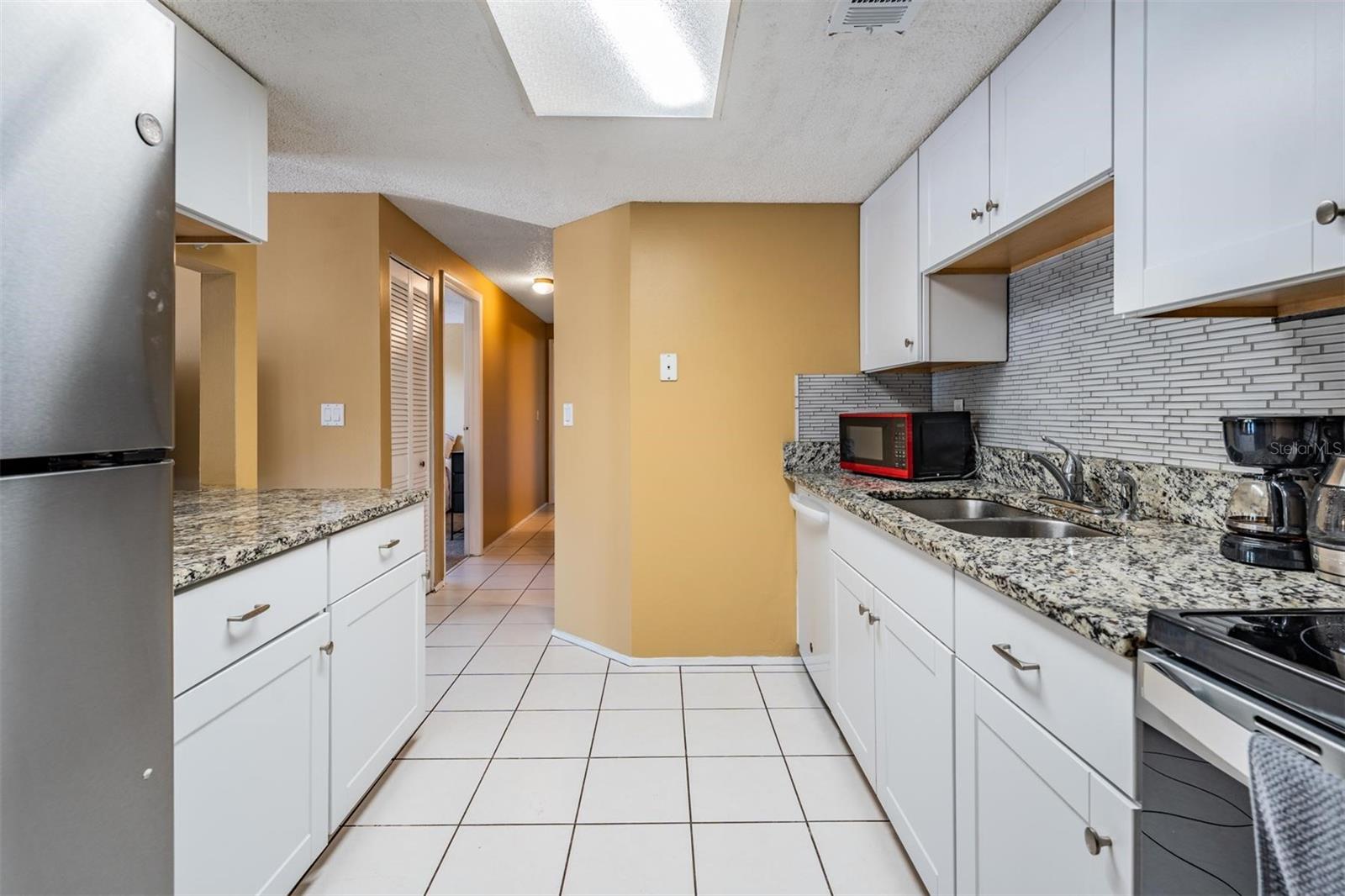 Image 21 of 41 For 124 Loblolly Court H