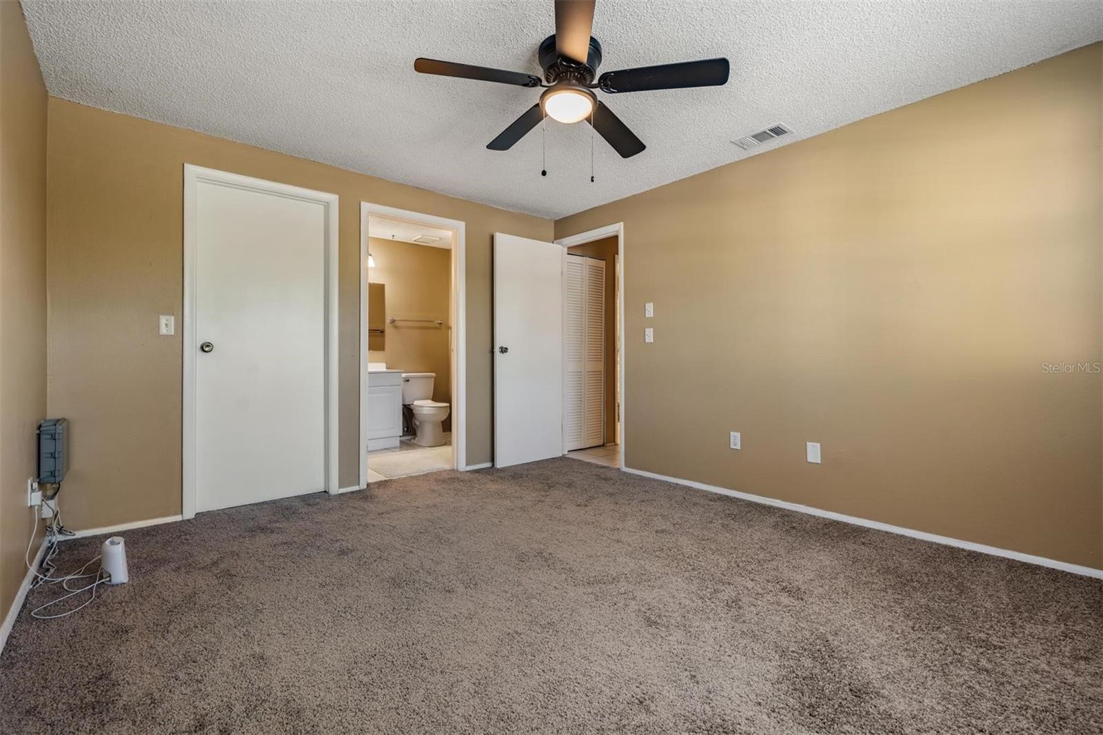 Image 23 of 41 For 124 Loblolly Court H