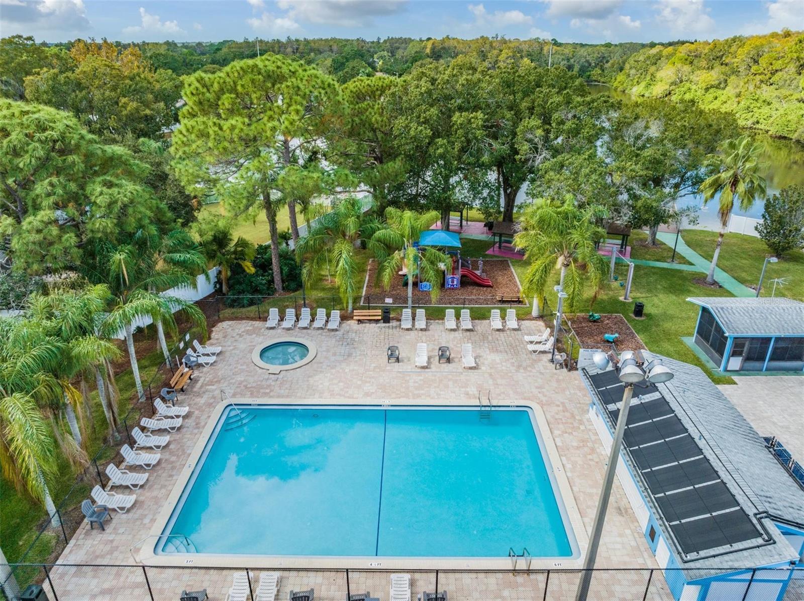 Image 35 of 41 For 124 Loblolly Court H