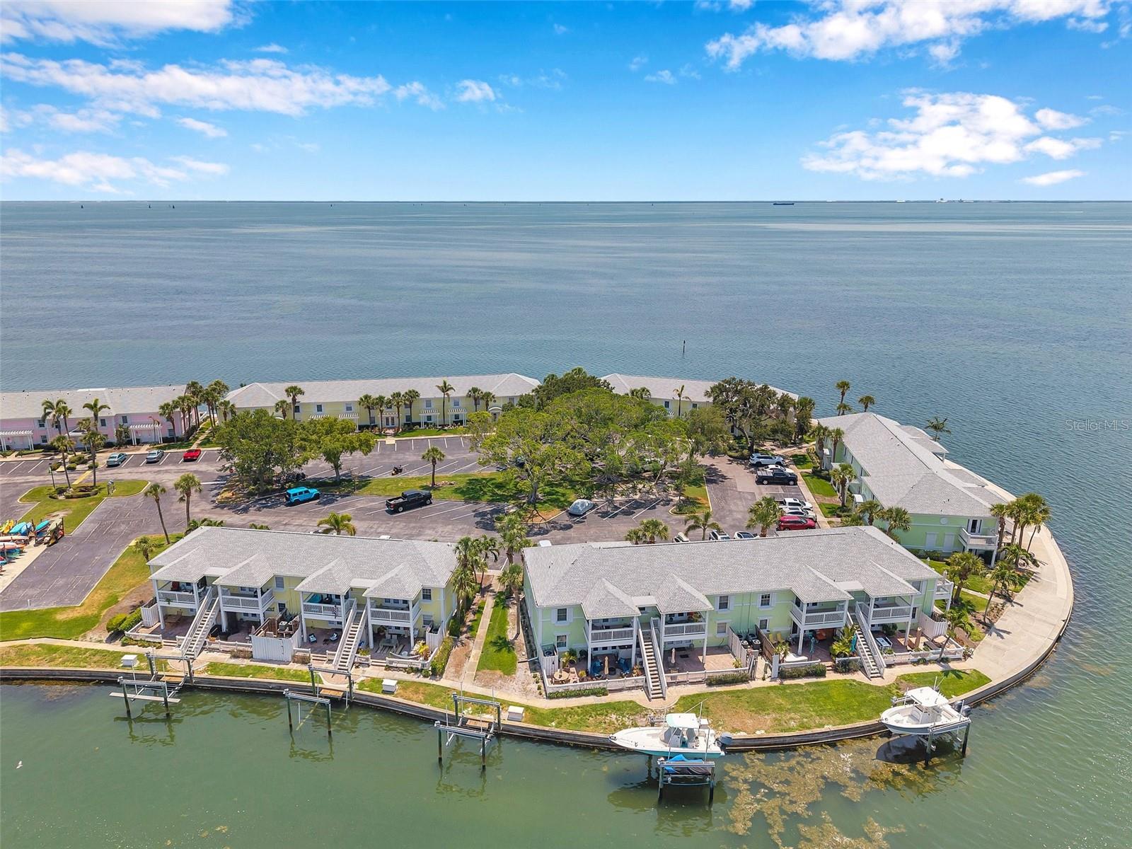 Image 7 of 7 For 0 #114ss Coquina Key Drive Se 114ss