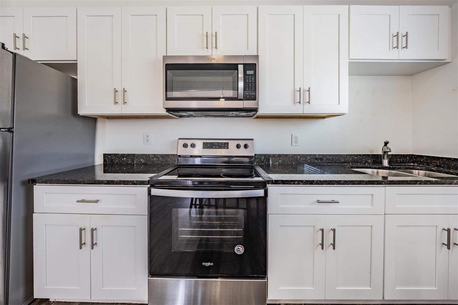 Image 16 of 26 For 2319 Aileen Street