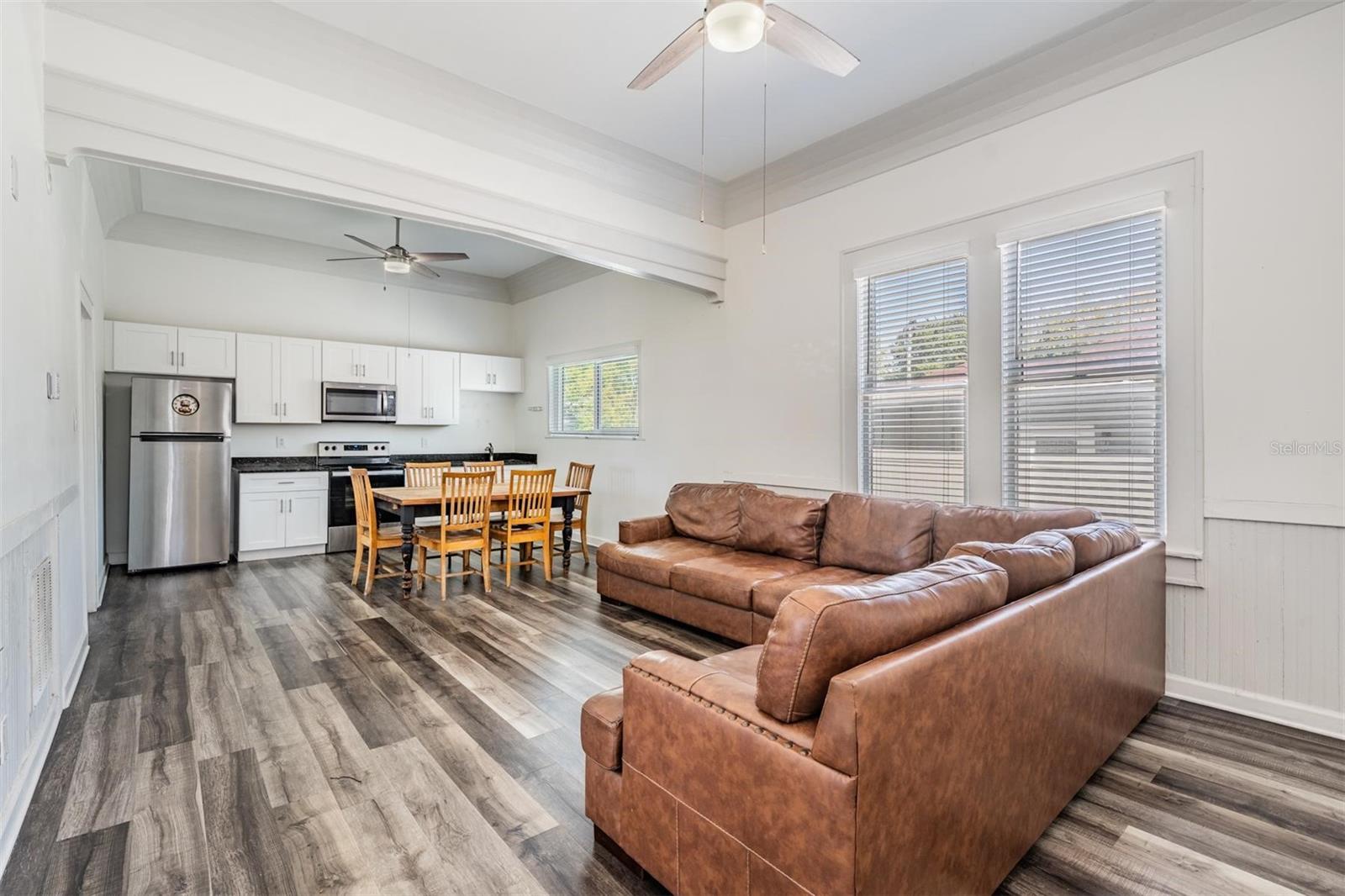 Image 6 of 26 For 2319 Aileen Street