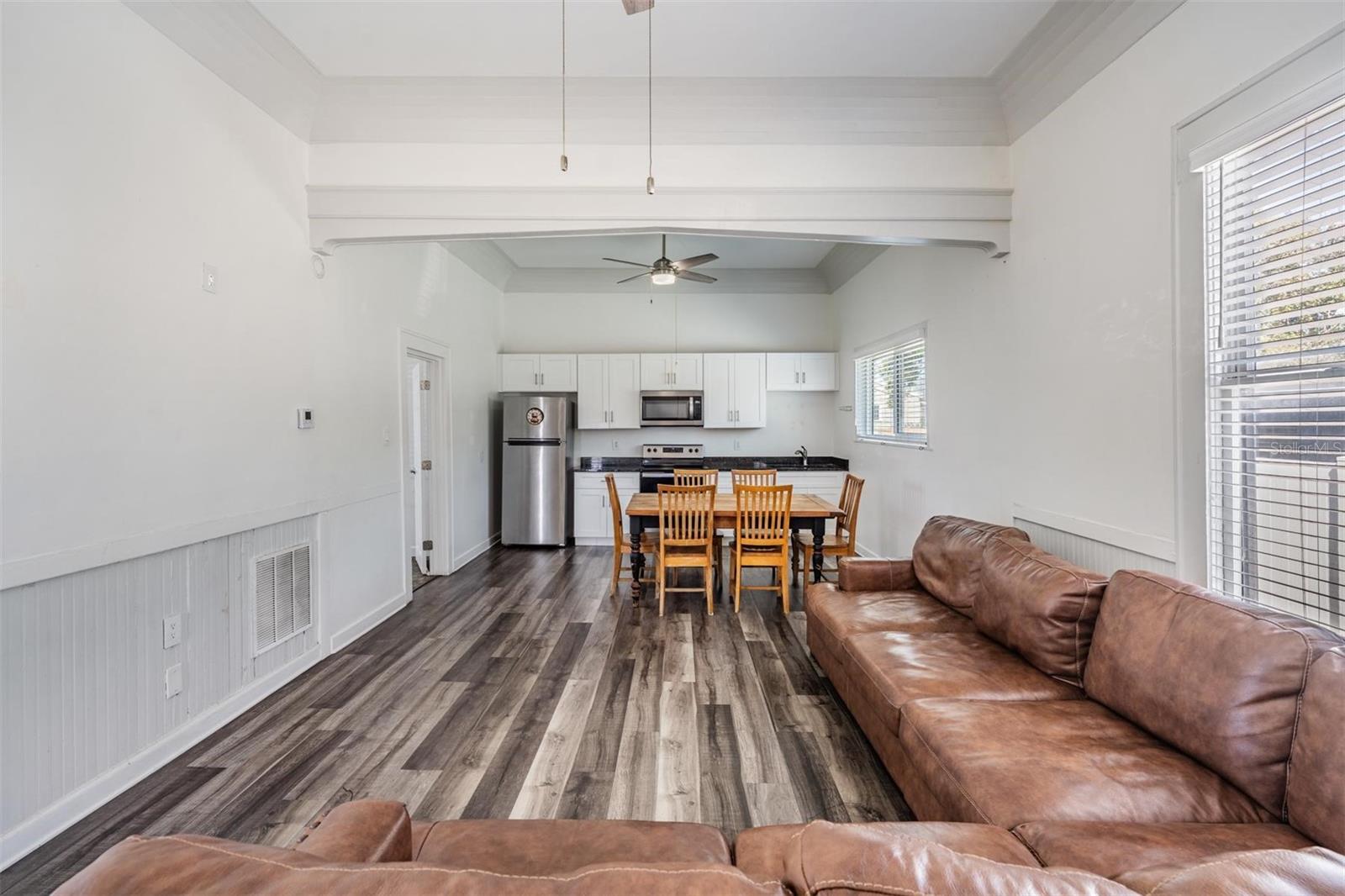 Image 7 of 26 For 2319 Aileen Street