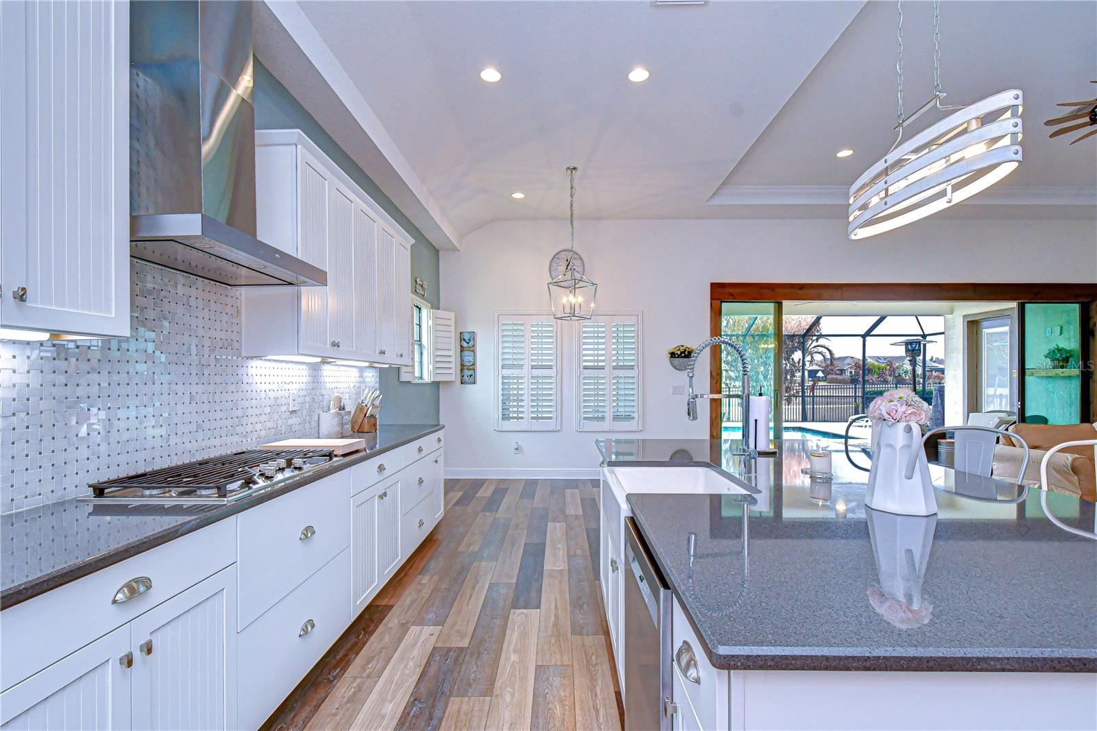 Image 9 of 37 For 13706 Osprey Fern Lane