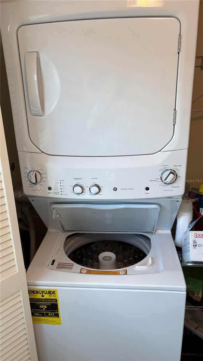 Image 10 of 41 For 9617 Brassie Court