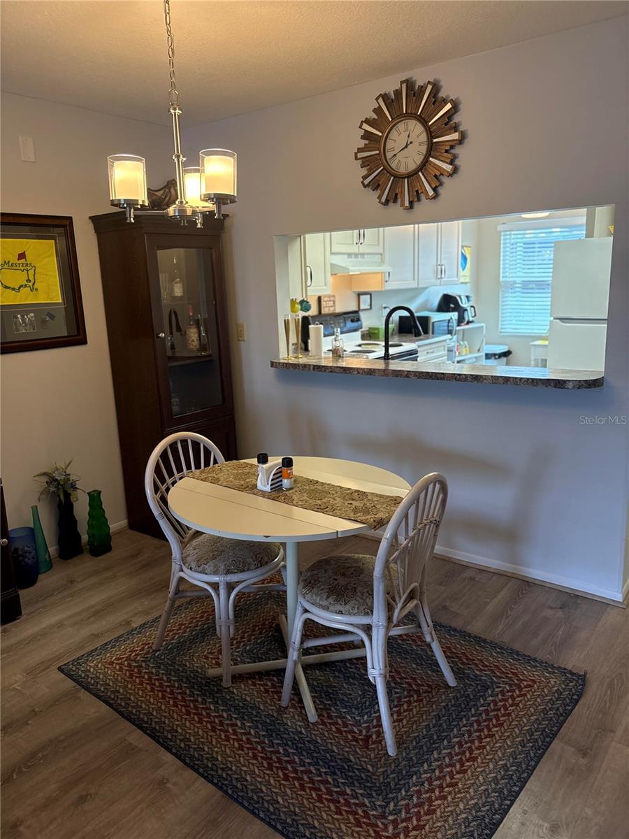 Image 18 of 41 For 9617 Brassie Court