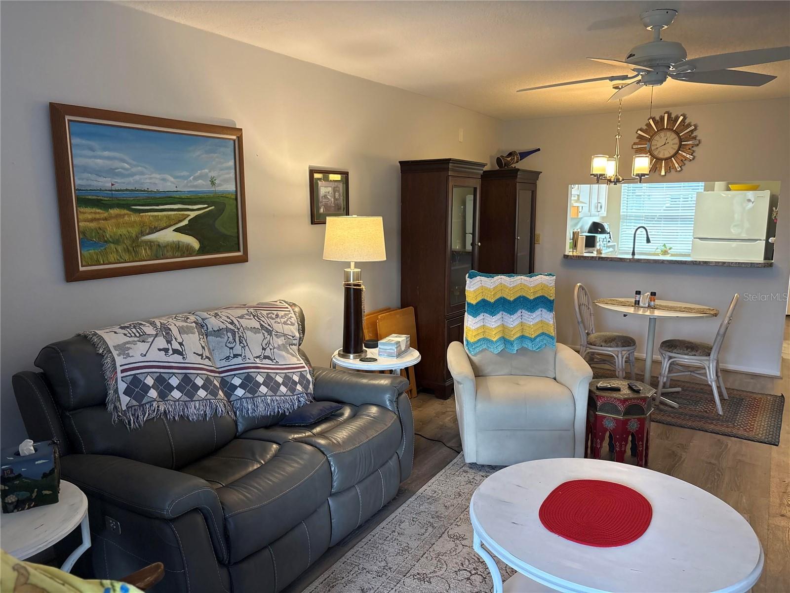 Image 21 of 41 For 9617 Brassie Court