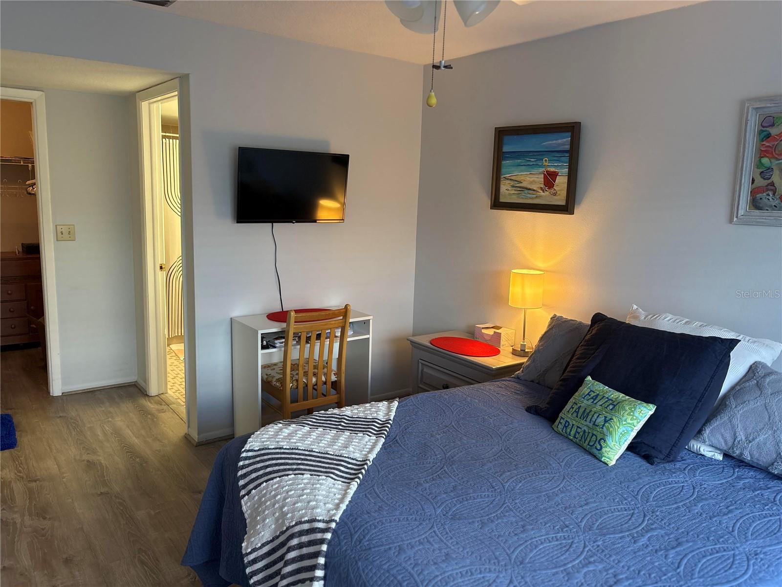 Image 26 of 41 For 9617 Brassie Court