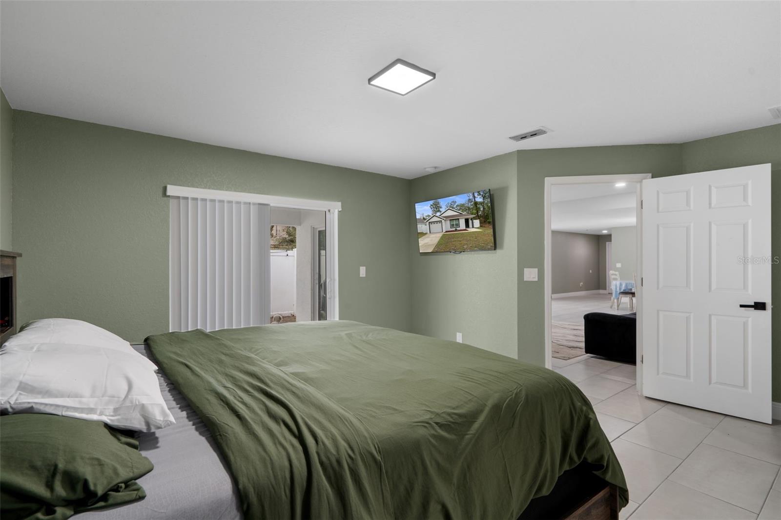 Image 12 of 23 For 5106 Pacific Avenue