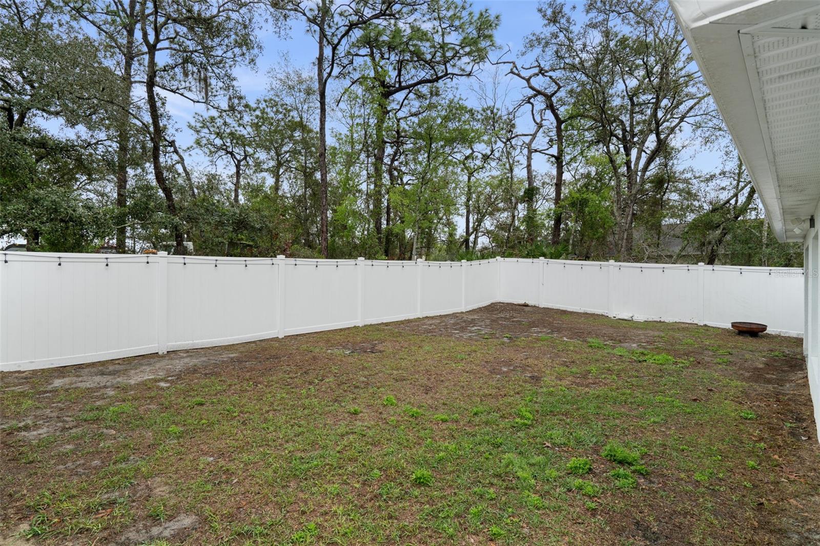 Image 22 of 23 For 5106 Pacific Avenue