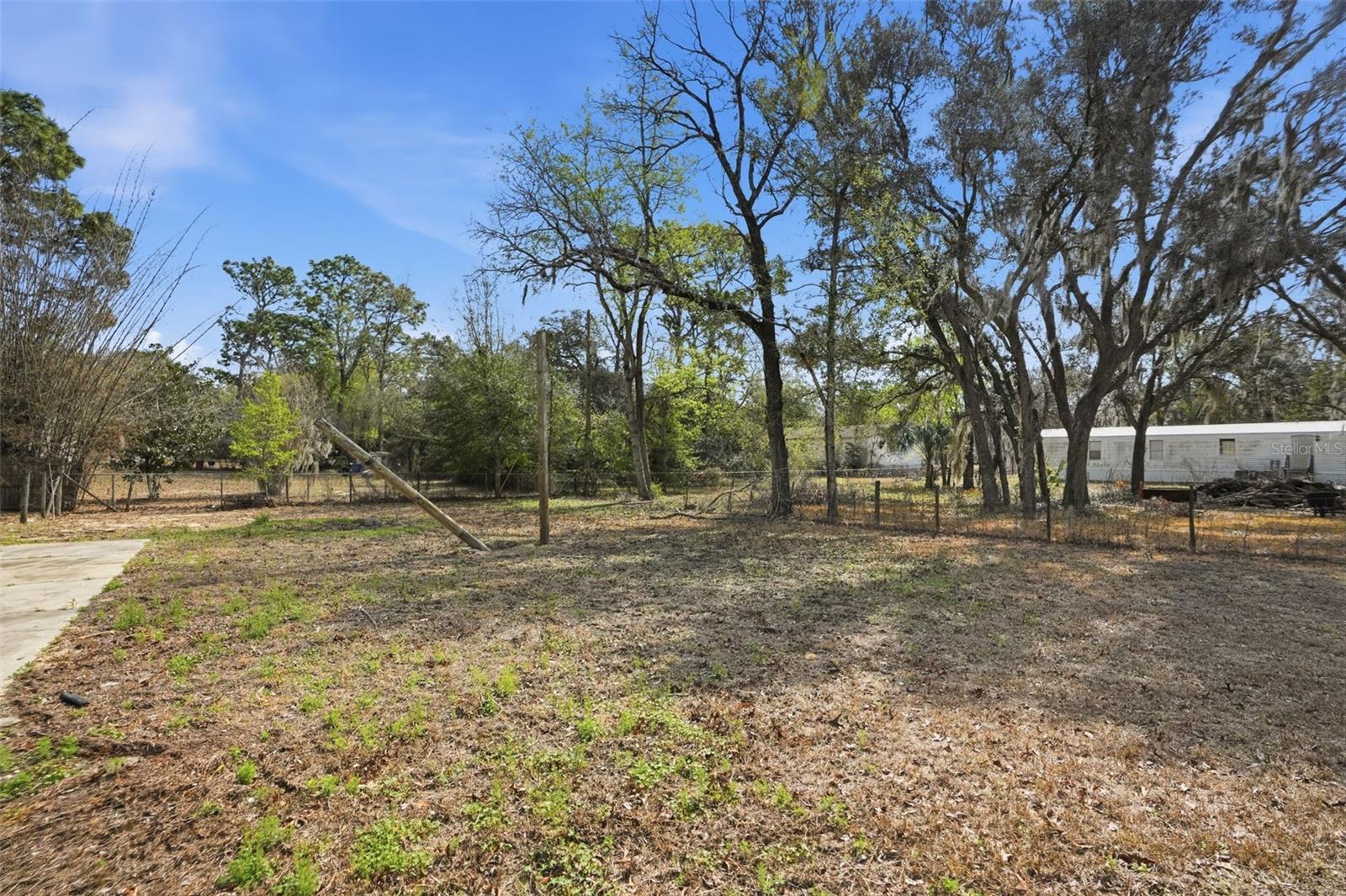 Image 33 of 34 For 3948 Klett Path