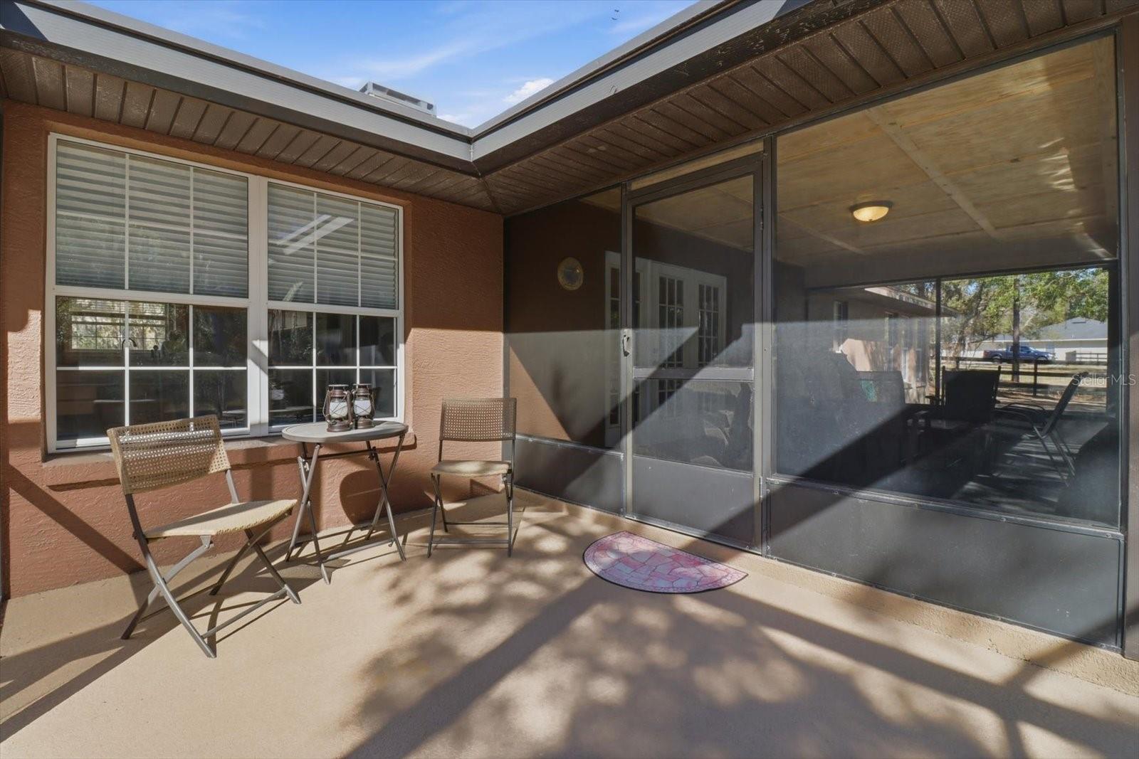 Image 31 of 47 For 5717 Nobis Circle