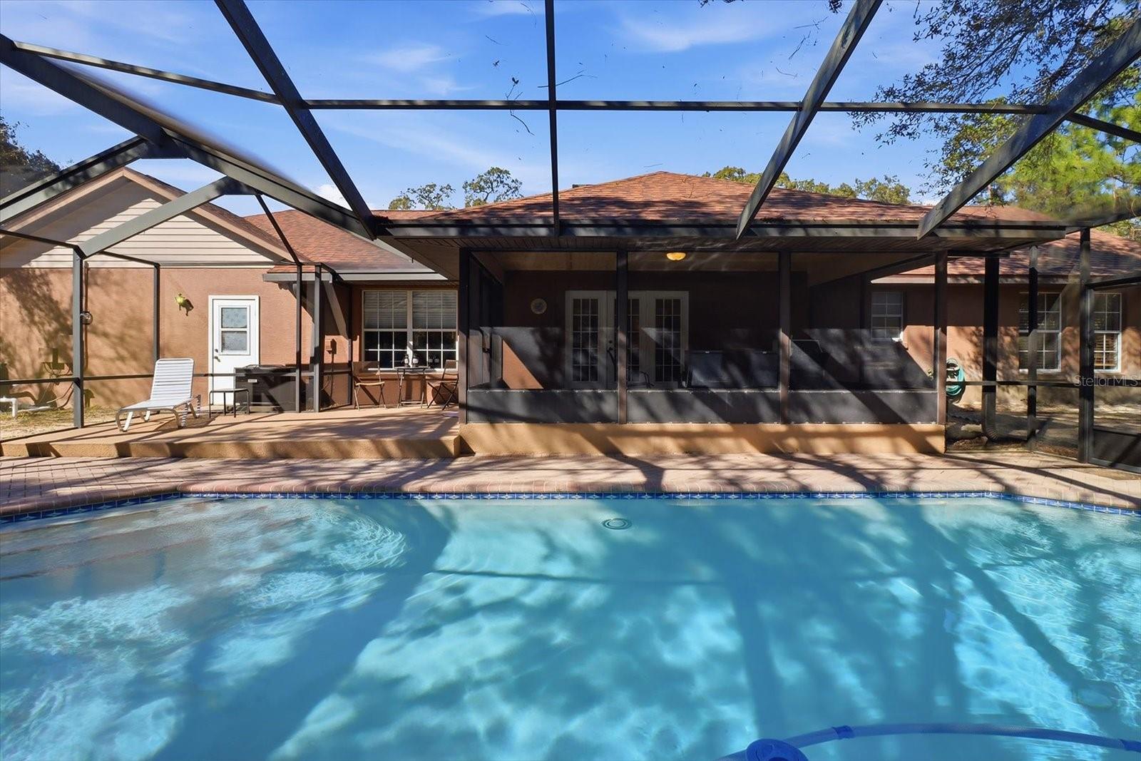 Image 33 of 47 For 5717 Nobis Circle