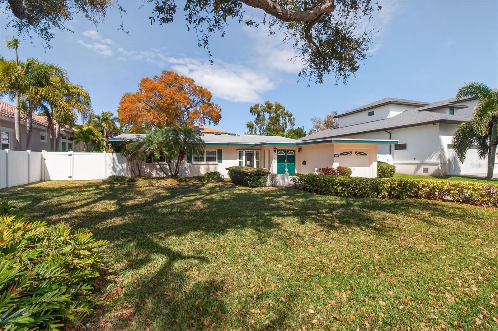 Image 15 of 21 For 440 Lido Way Ne