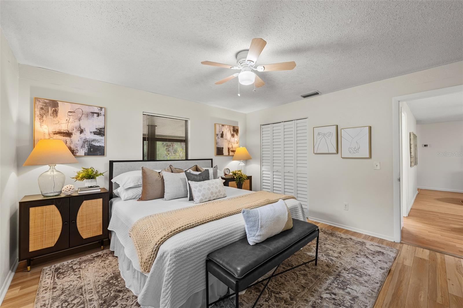 Image 14 of 27 For 1363 Essex Drive