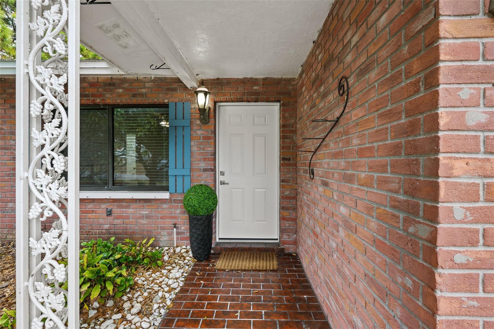 Image 2 of 27 For 1363 Essex Drive