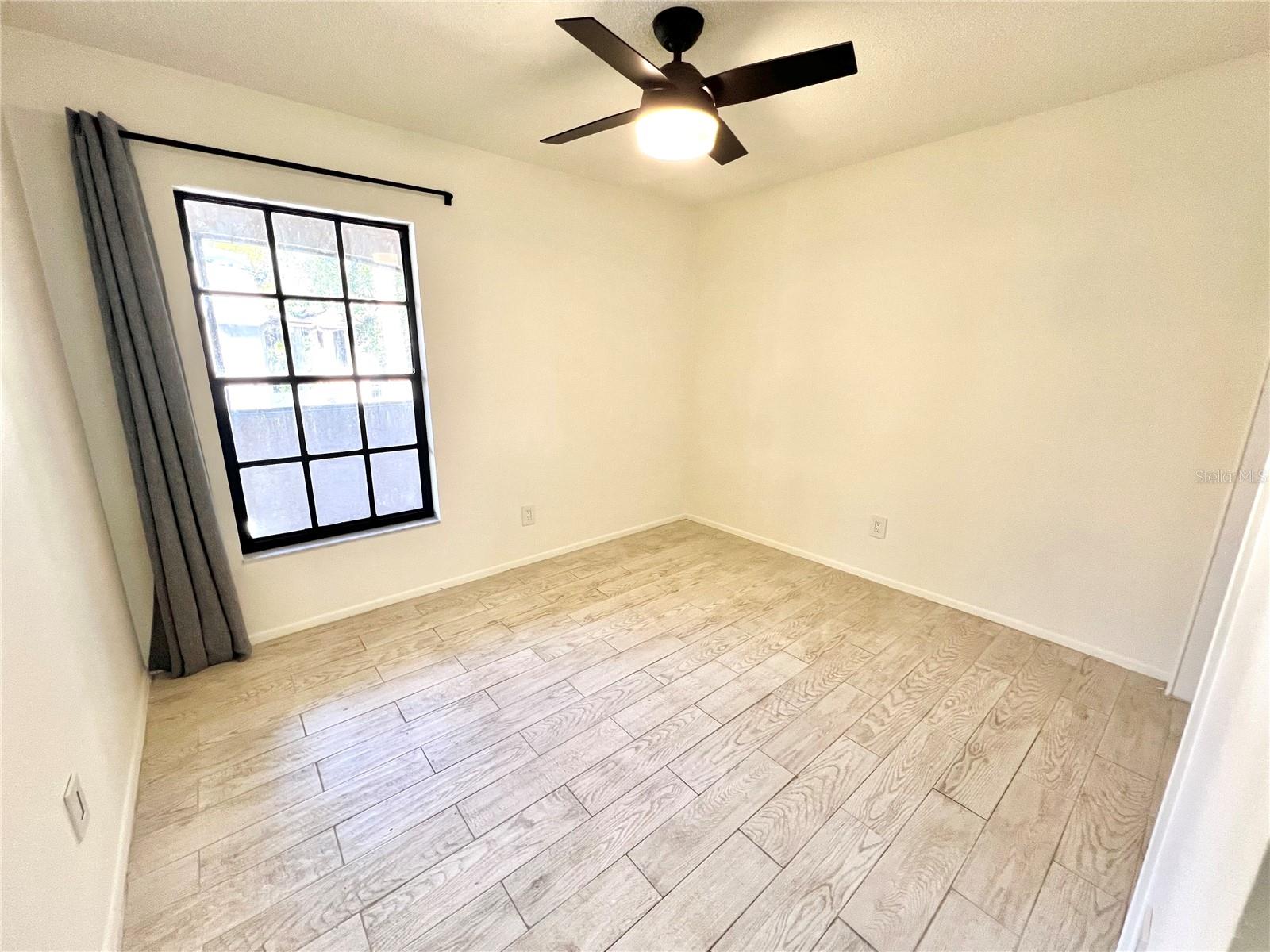 Image 13 of 23 For 2981 Bonaventure Circle 201