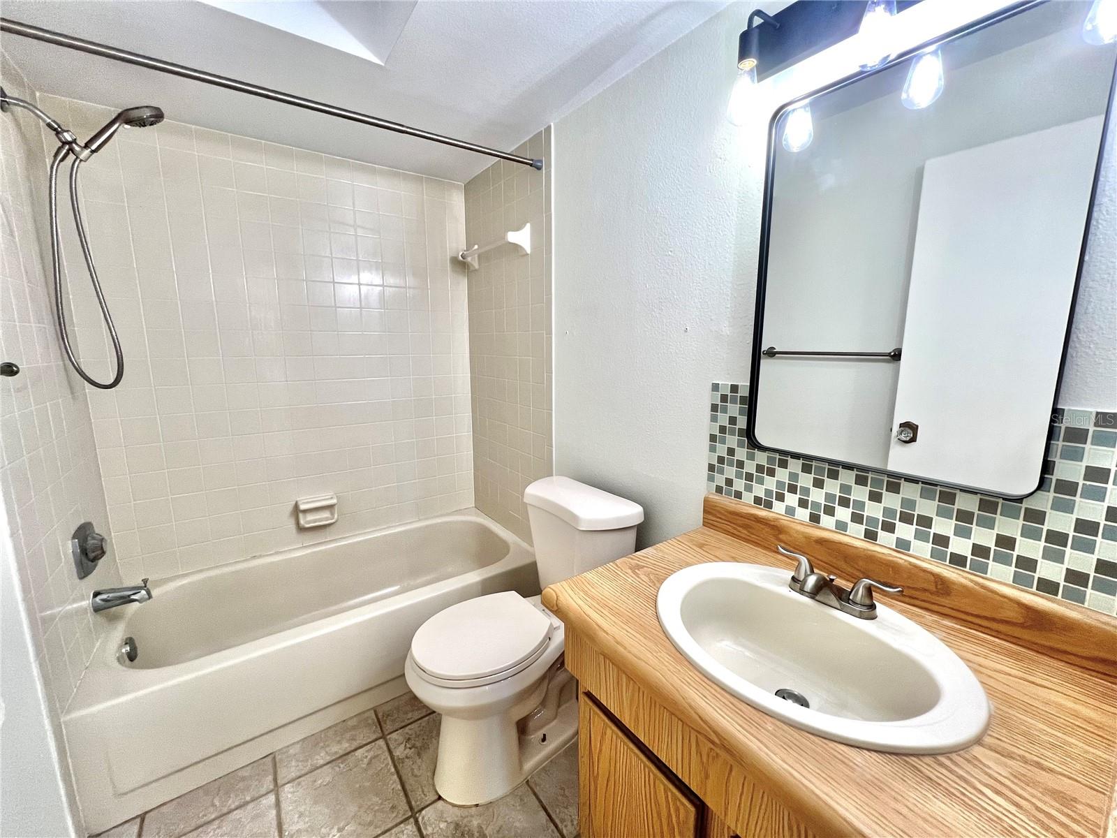 Image 15 of 23 For 2981 Bonaventure Circle 201